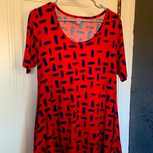 LuLaRoe shirt